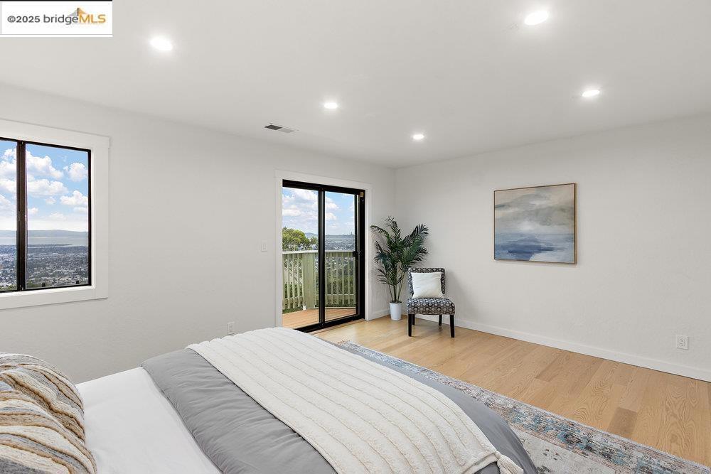 JOAQUIN MILLER - Residential