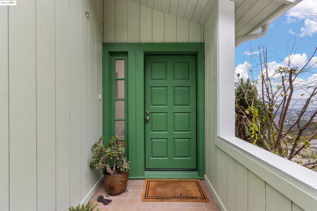 JOAQUIN MILLER - Residential