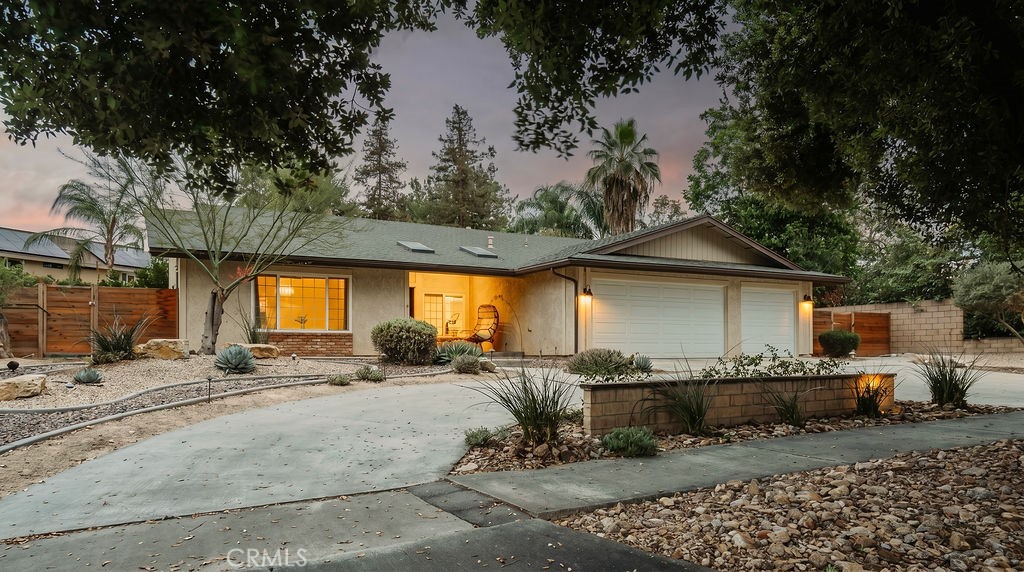 1411 W Olive