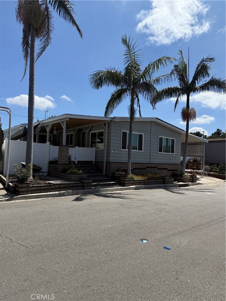 2601 E Victoria 510