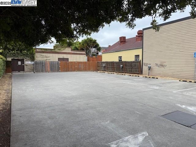 2308 Encinal Ave
