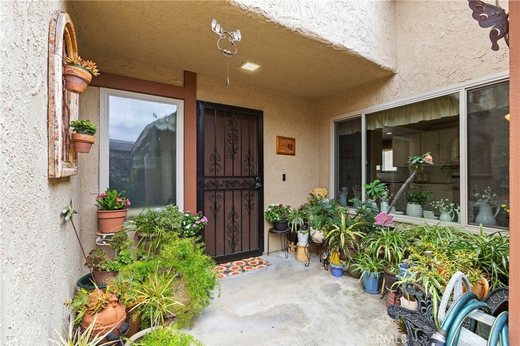 600 Magnolia
