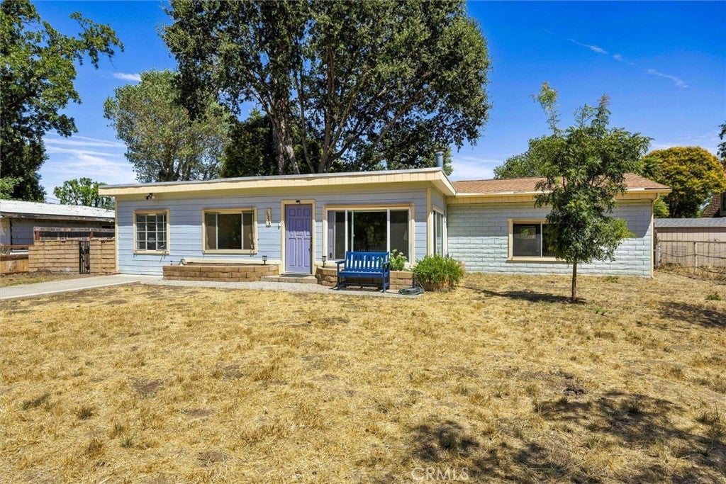 16255 Walnut