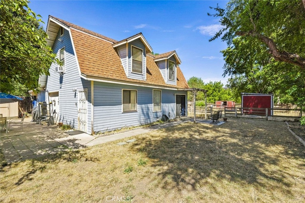 16255 Walnut