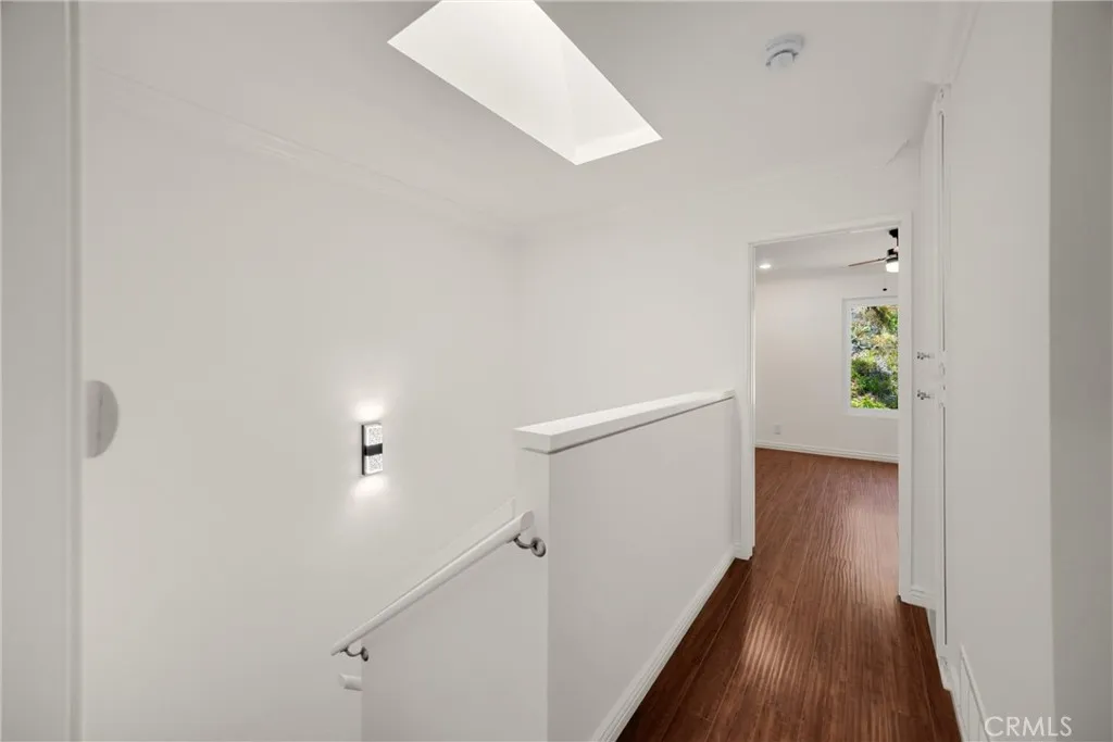 Orange, California 92869, United States, 2 Bedrooms Bedrooms, ,2 BathroomsBathrooms,Residential,Pending,196187