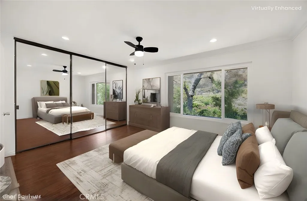 Orange, California 92869, United States, 2 Bedrooms Bedrooms, ,2 BathroomsBathrooms,Residential,Pending,196187