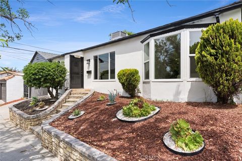 Photo of 5981 Pickford Street, Los Angeles, CA 90035 (MLS # PV26082705)