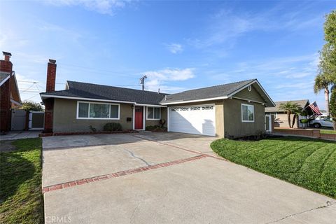 15931 Puritan Huntington Beach CA 92647