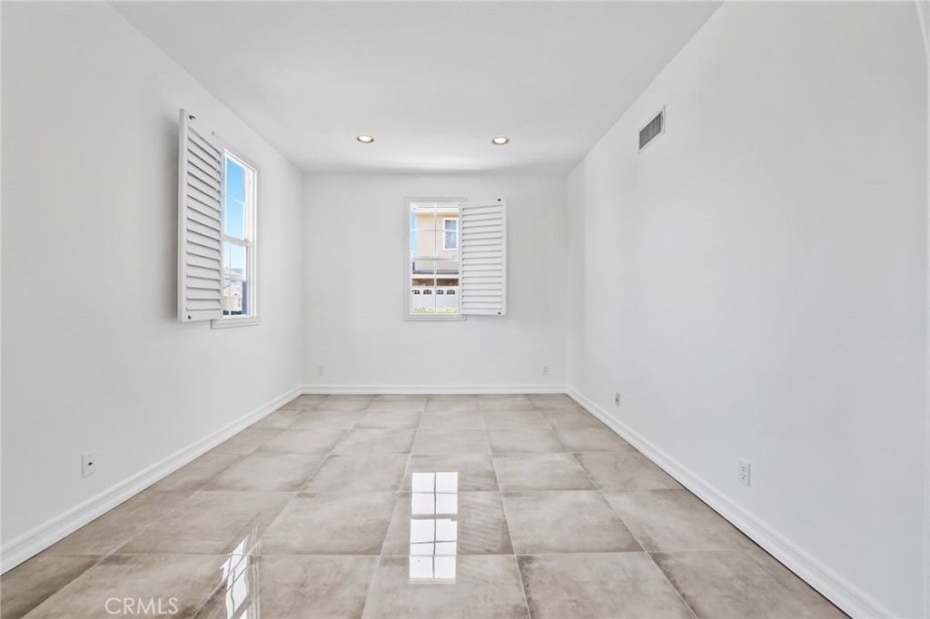 Seacliff Estates I (HSG1) - Residential Lease