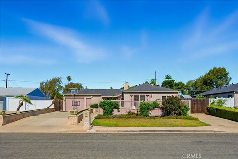 934 Governor Street Costa Mesa CA 92627