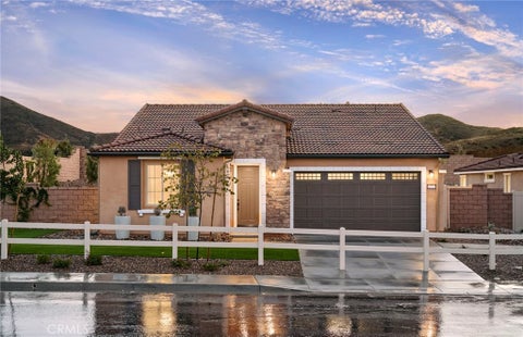 Tiny photo for 25411 Violane Drive, Menifee, CA 92585 (MLS # IV26199408)