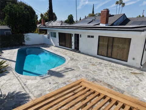 Photo of 19930 Hatton Street, Winnetka, CA 91306 (MLS # SR26189864)
