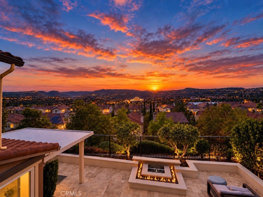 27631 Manor Hill