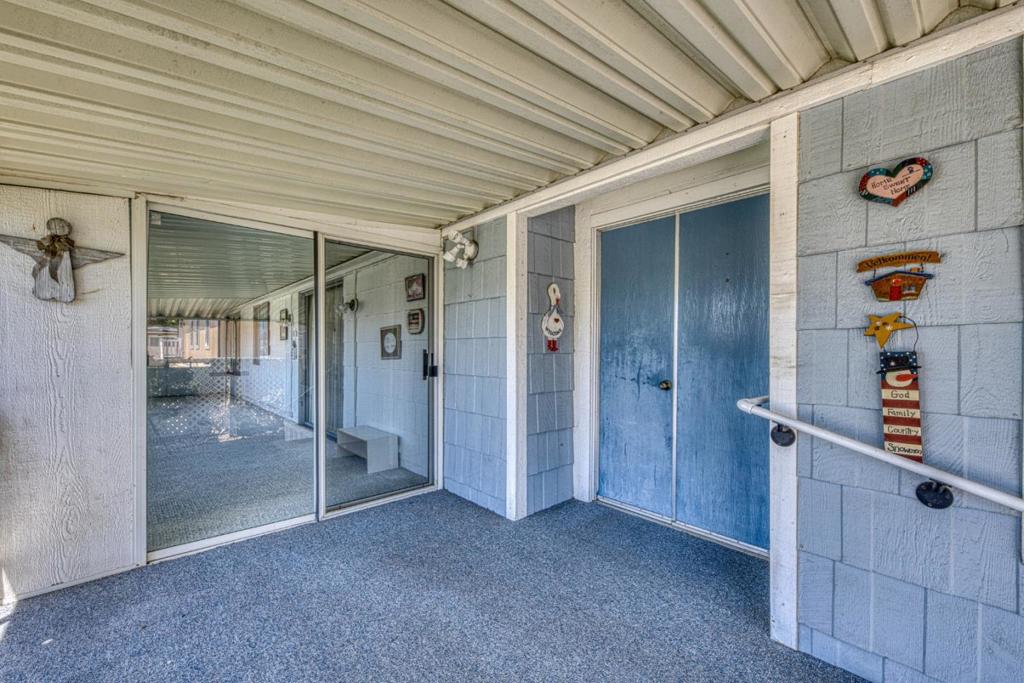 150 Kern Street 33