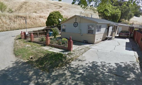 Photo of 173 Locust Avenue, Hollister, CA 95023 (MLS # ML82061753)