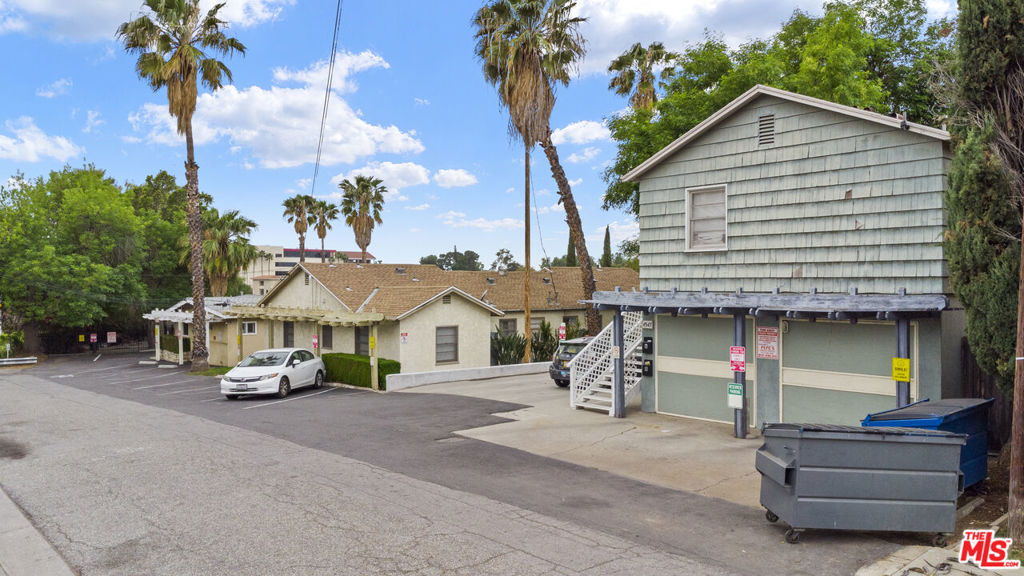 4581 Main Street