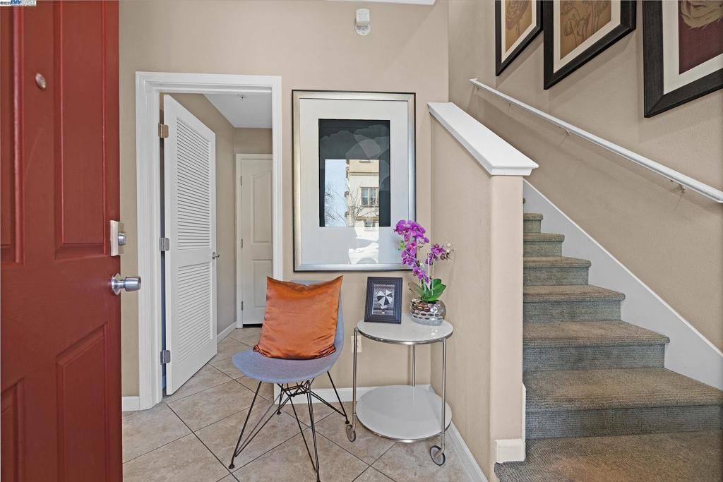 listing image 130728282099826250638