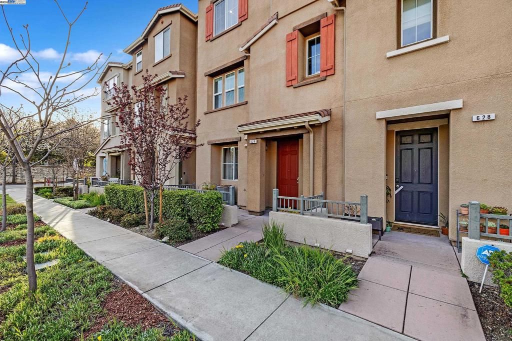 listing image 130727027875798062174