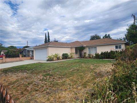 2282 S Palomares Pomona CA 91766