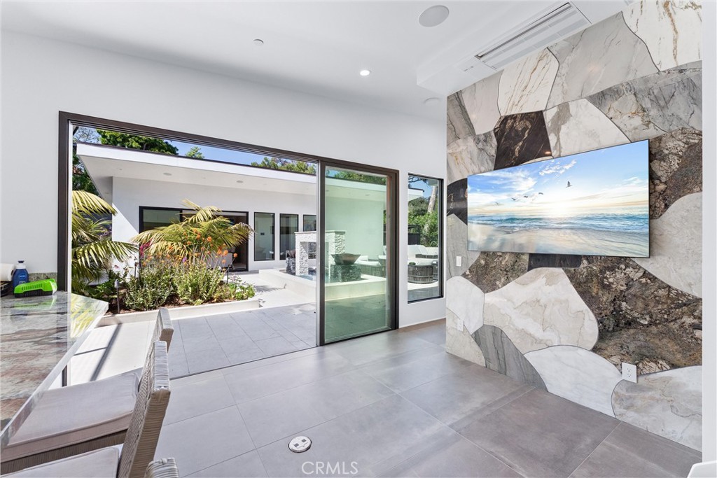 Corona Highlands (CORH) - Residential