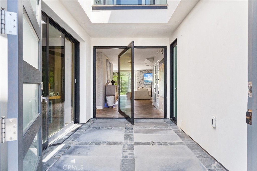 Corona Highlands (CORH) - Residential