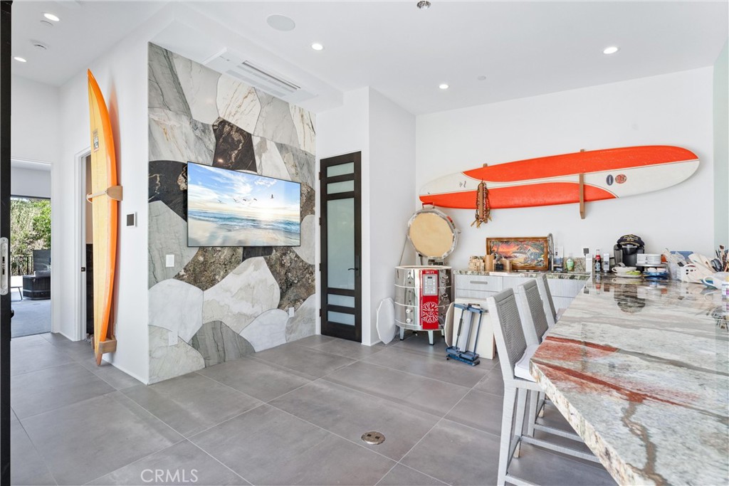 Corona Highlands (CORH) - Residential