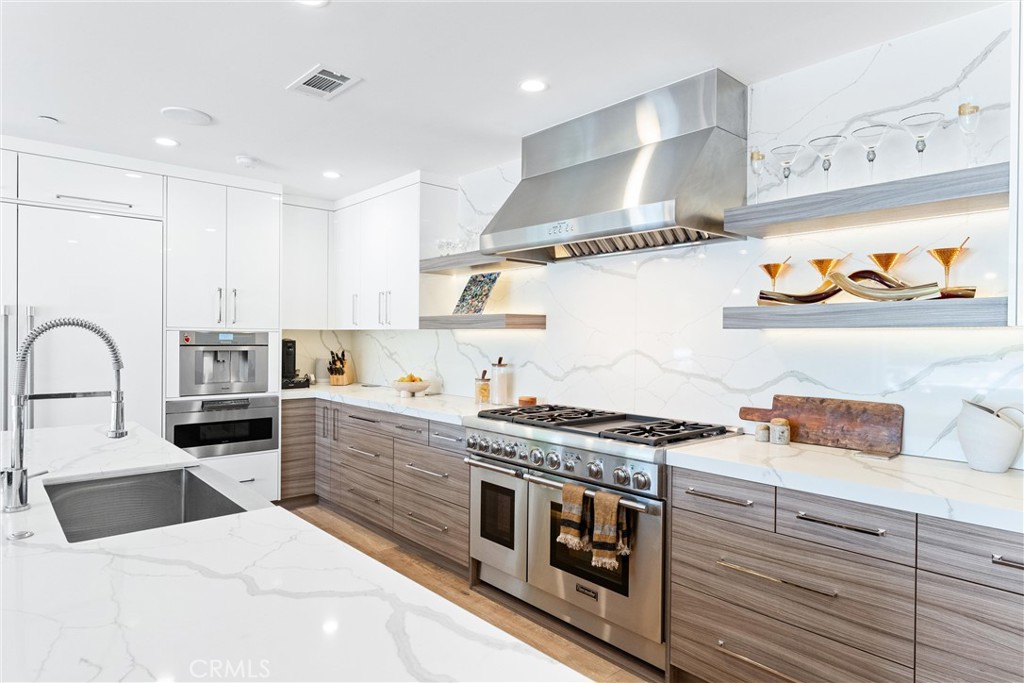 Corona Highlands (CORH) - Residential
