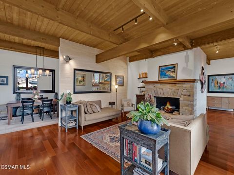 1342 Camino Magenta Thousand Oaks CA 91360