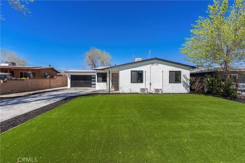 Photo of 38905 Juniper Tree Road, Palmdale, CA 93551 (MLS # SR26060019)