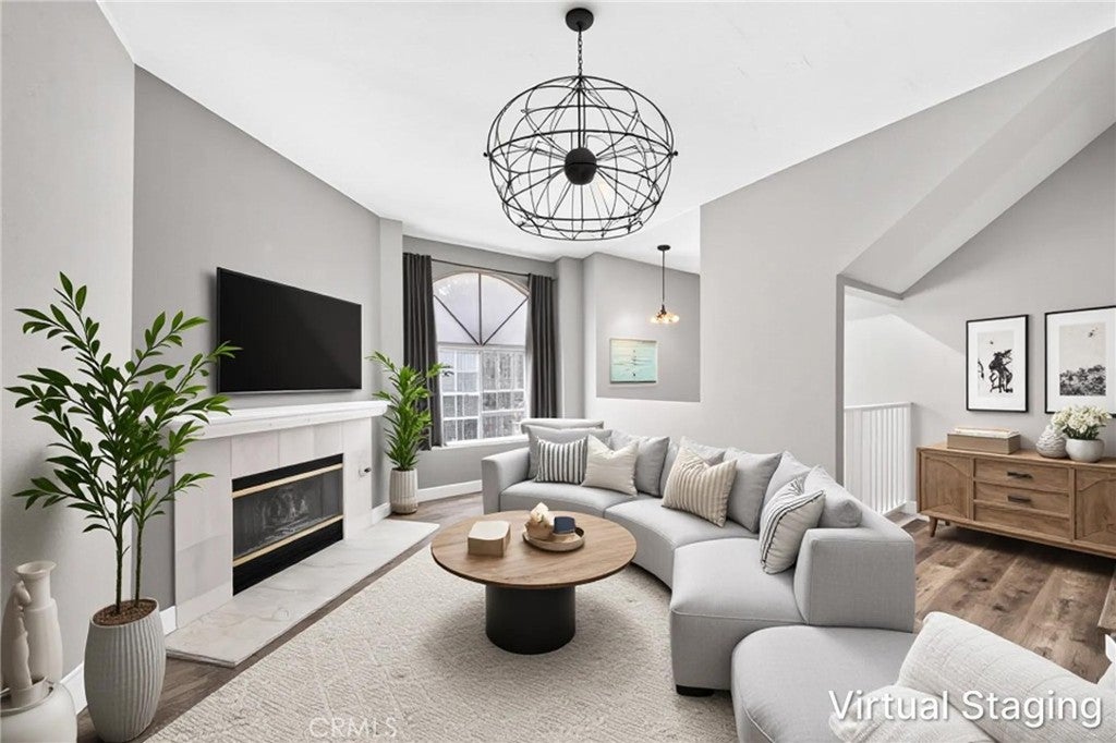 15837 Jupiter Place