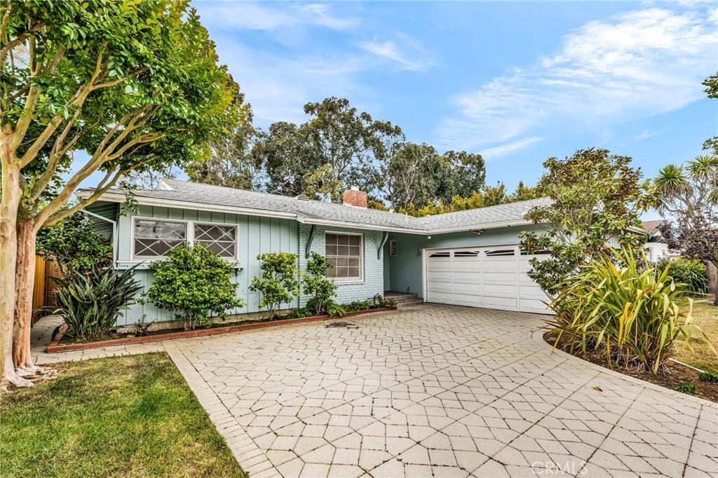 5412 Calle De Arboles