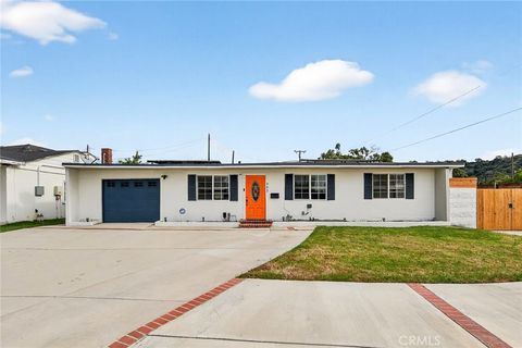 Photo of 952 S Jenifer Ave, Glendora, CA 91740 (MLS # PW25266307)