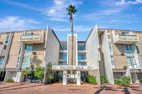 Photo of 3050 Rue D'orleans #279, San Diego, CA 92110 (MLS # PTP2508136) Photo of 3050 Rue D'orleans #279, San Diego, CA 92110 (MLS # PTP2508136)