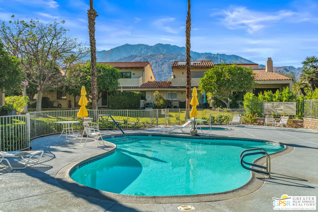 Sundial Condos - Residential