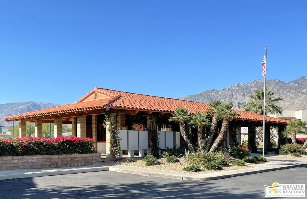 Sundial Condos - Residential