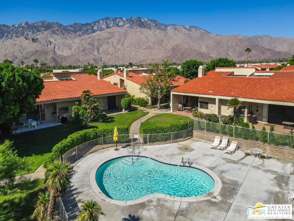 Sundial Condos - Residential