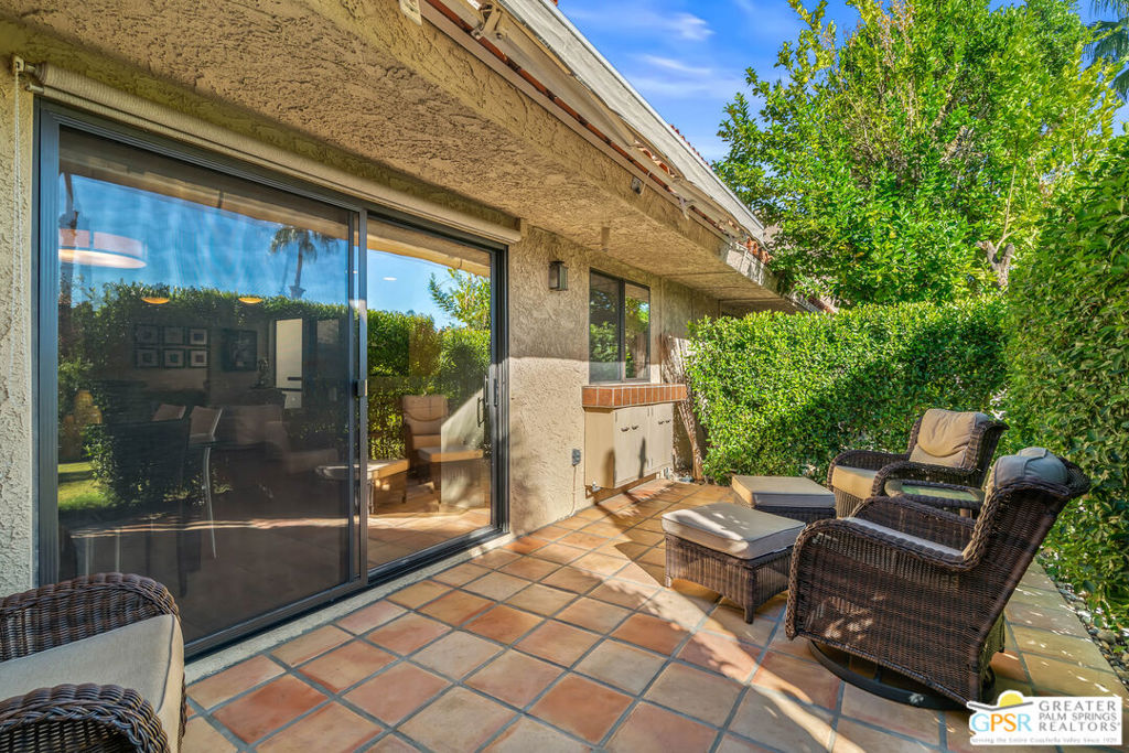 Sundial Condos - Residential