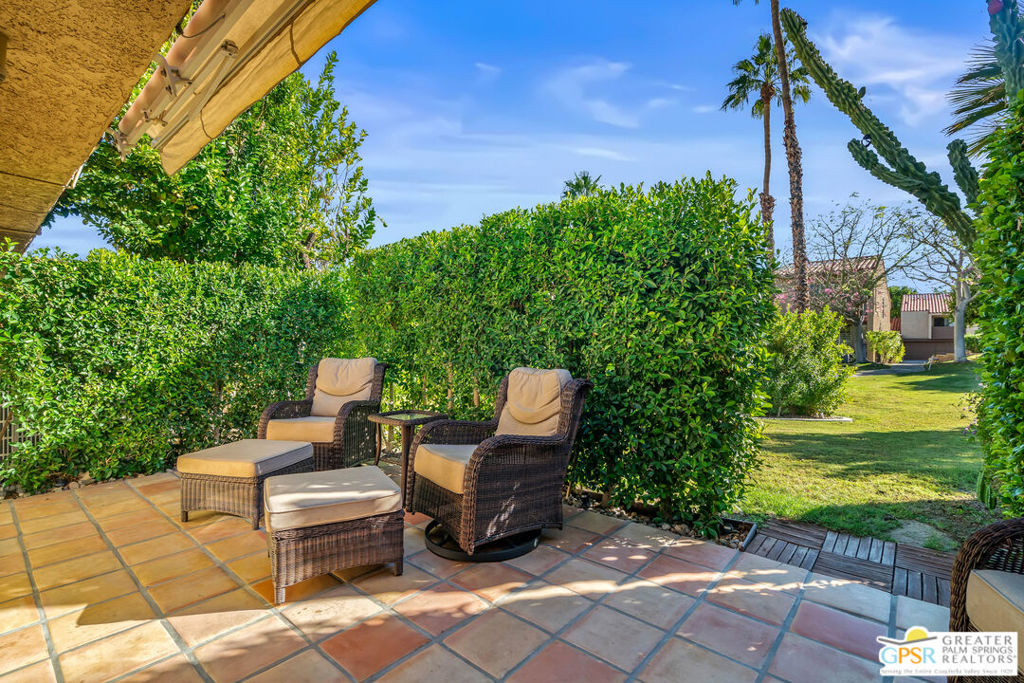 Sundial Condos - Residential