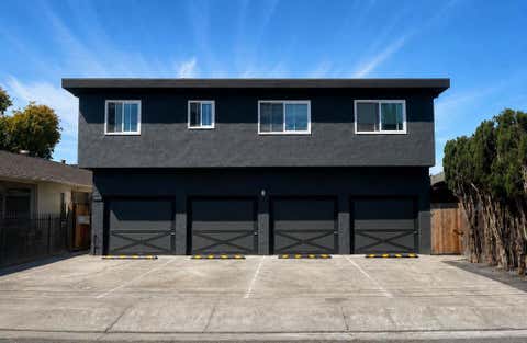 Photo of 2916 Curtis Avenue, Redwood City, CA 94063 (MLS # ML82055075)