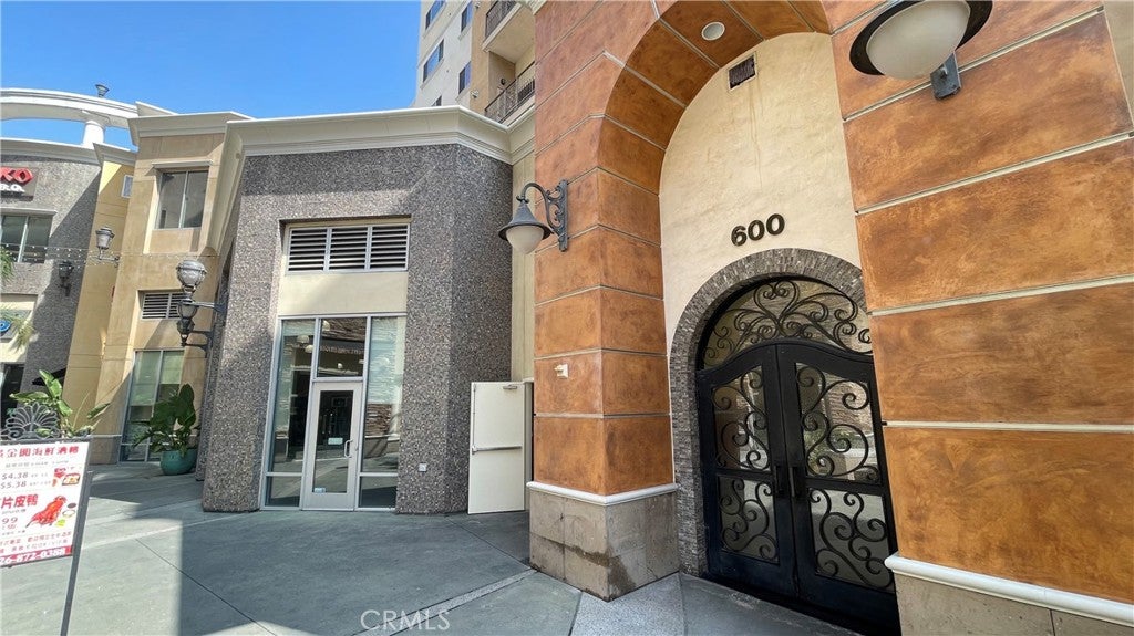 600 N Atlantic Boulevard