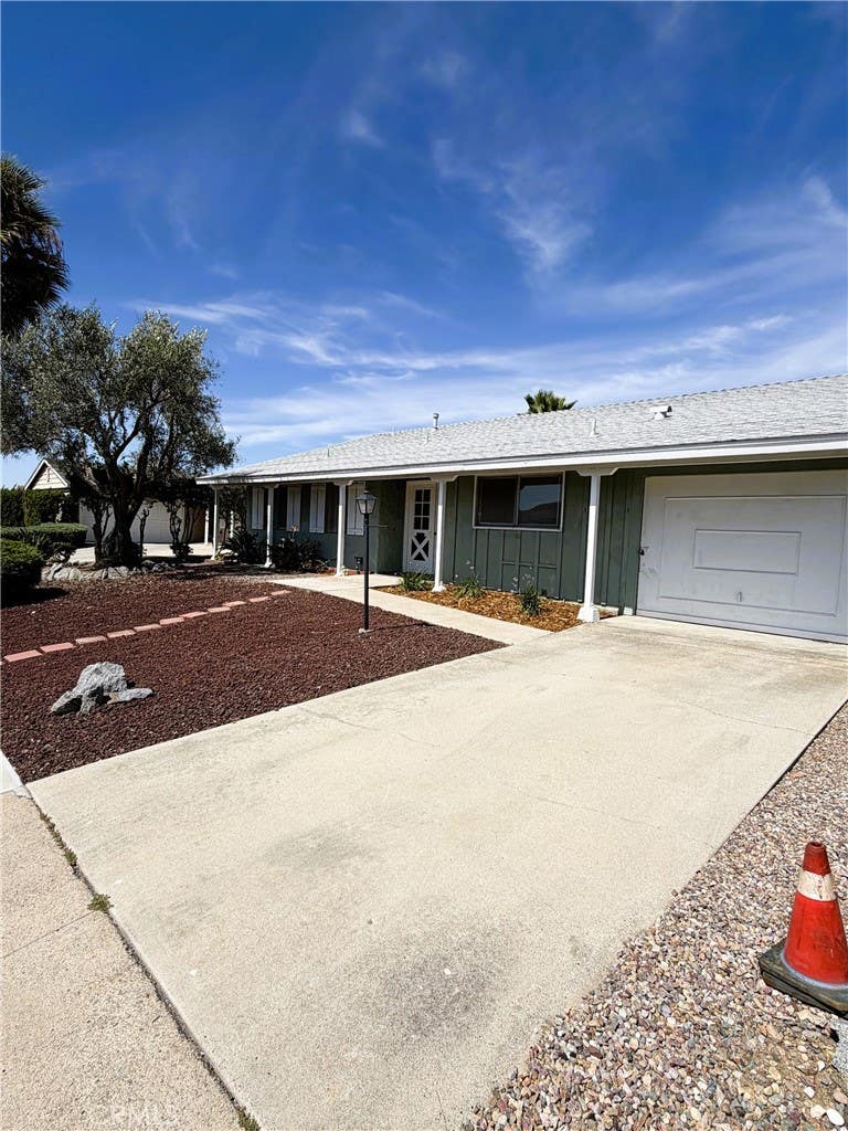 Photo of 16433 Felice Drive DR, San Diego, CA 92128 (MLS # SW26154511)