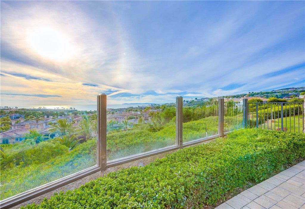 26 Corniche Drive D