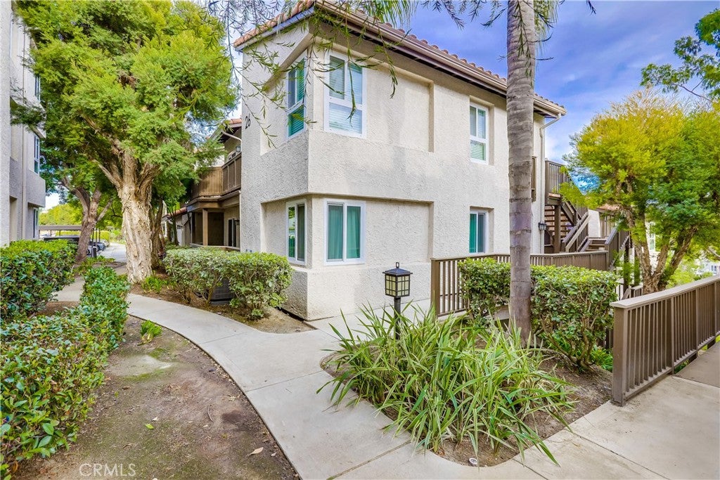 26 Corniche Drive D