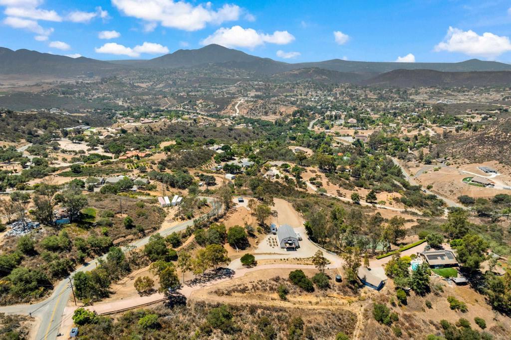 3227 Loma Estates Court
