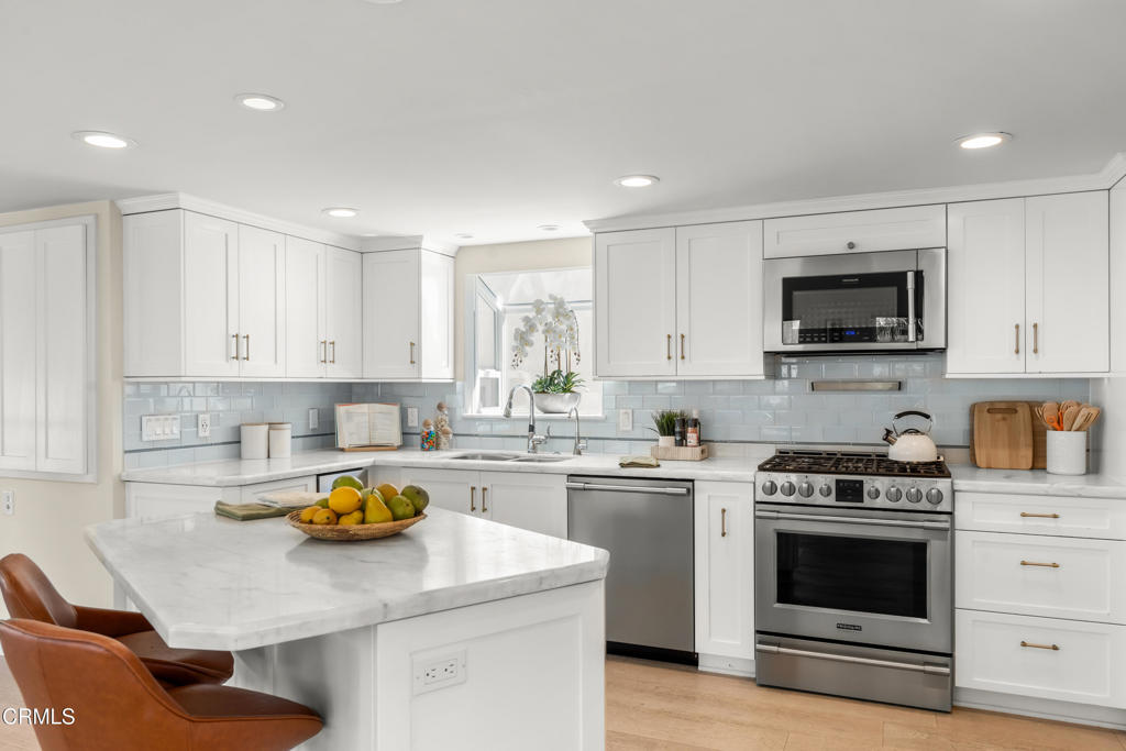 Oxnard, California, 93035, United States, 3 Bedrooms Bedrooms, ,4 BathroomsBathrooms,Residential,Active,2026326