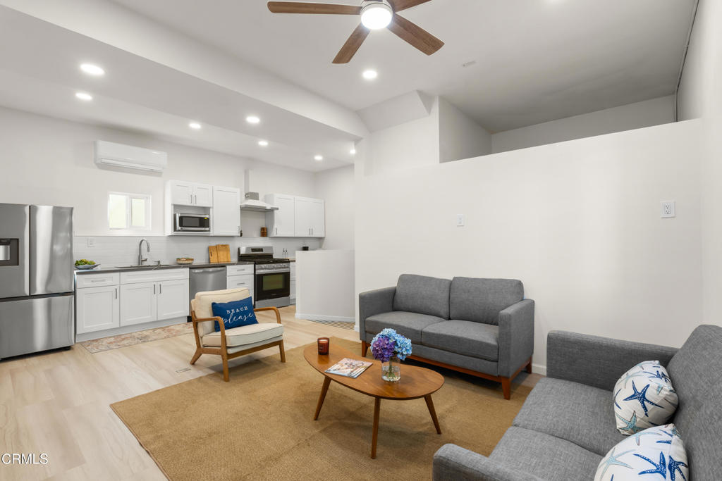 Oxnard, California, 93035, United States, 3 Bedrooms Bedrooms, ,4 BathroomsBathrooms,Residential,Active,2026326