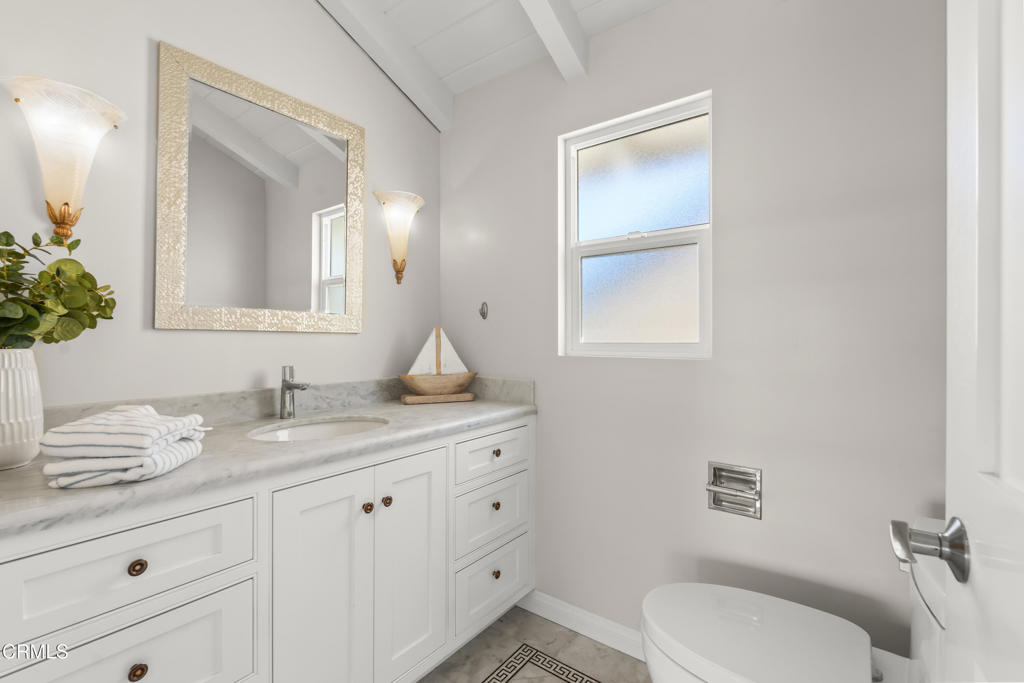 Oxnard, California, 93035, United States, 3 Bedrooms Bedrooms, ,4 BathroomsBathrooms,Residential,Active,2026326