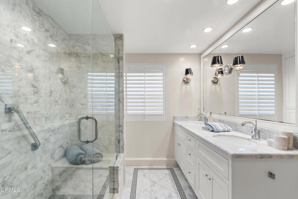 Oxnard, California, 93035, United States, 3 Bedrooms Bedrooms, ,4 BathroomsBathrooms,Residential,Active,2026326