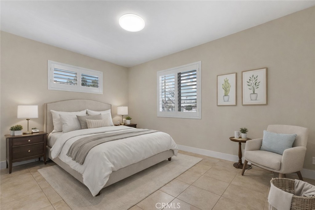 22052 Cantlay Street