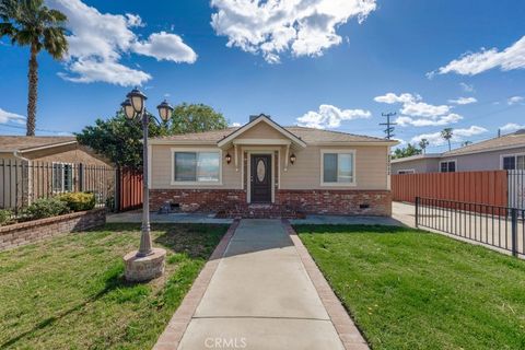 22052 Cantlay Street Canoga Park CA 91303